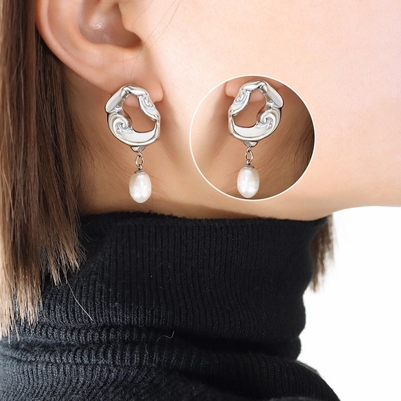 Silver Irregular Shape Earrings*Minimalist Design*Pearl Earrings*Waterproof*ML - Picture 2 of 4